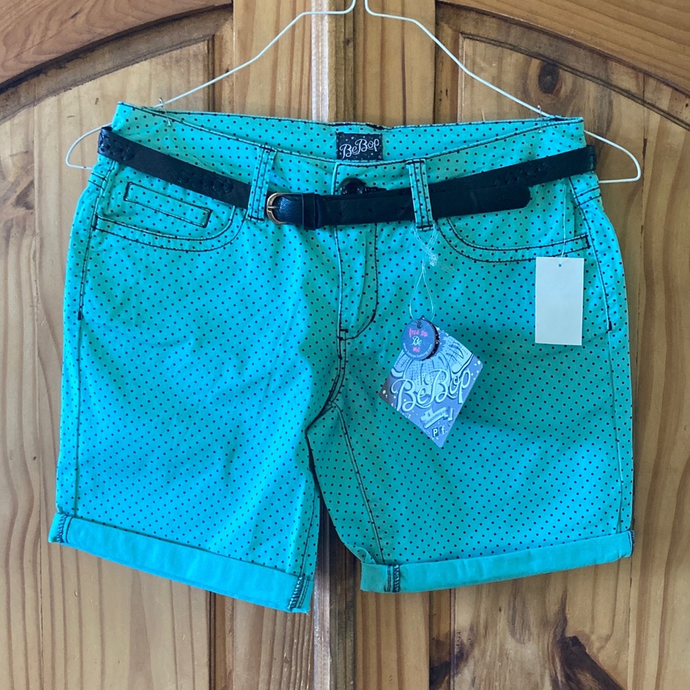 BeBop green black polka dot cuffed hem shorts size 5 - NWT